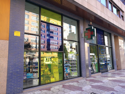 Farmacia Mª Victoria de la Cruz Martínez