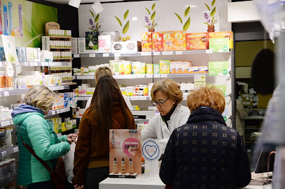 Farmacia Óptica Junco C B